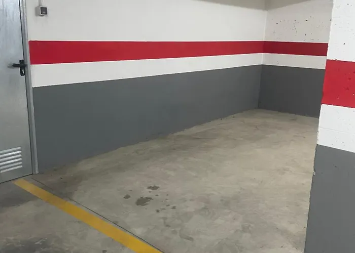 Atico La Roda Con Parking Y Terraza