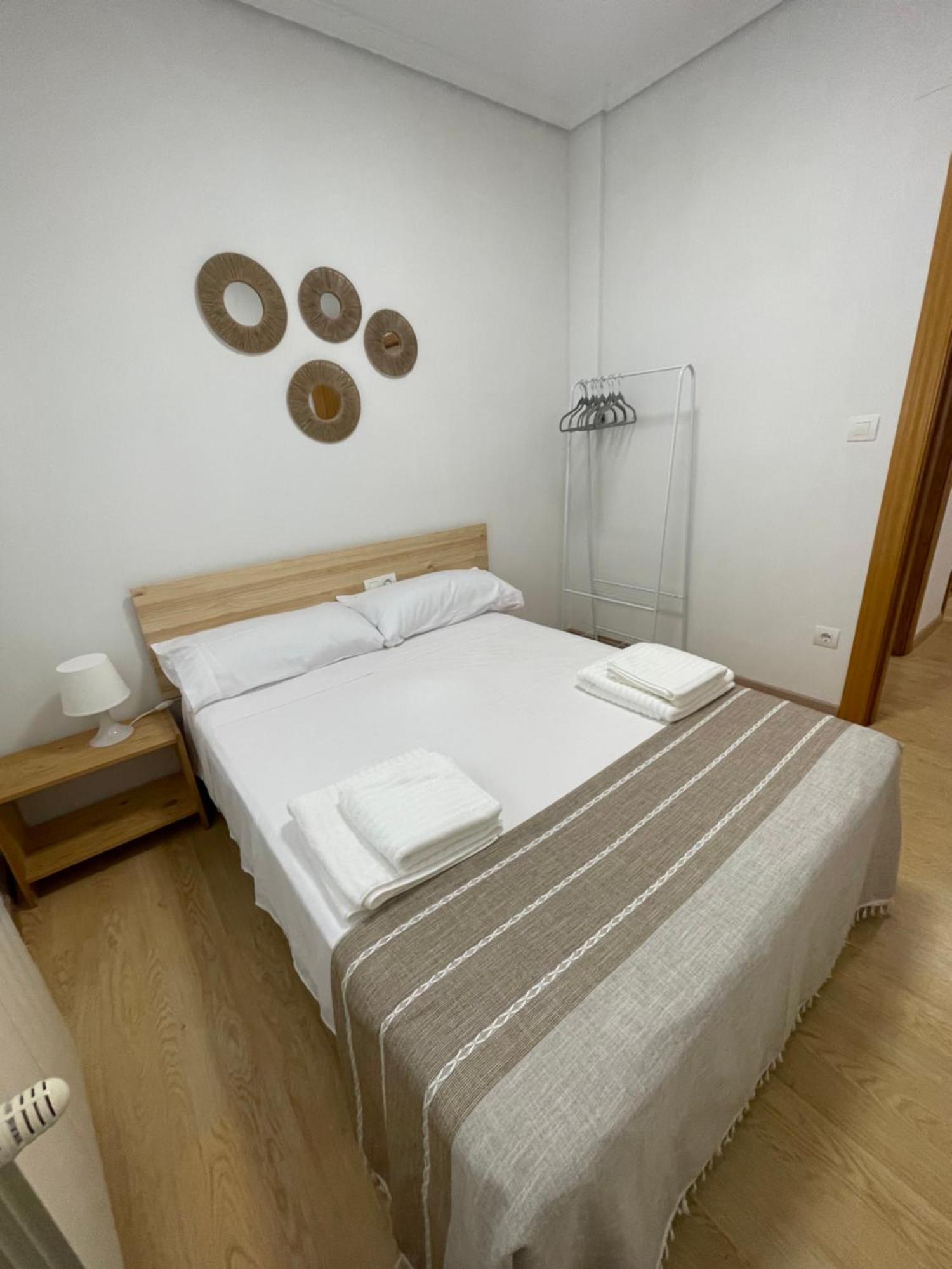 Atico Con Parking Y Terraza Appartement